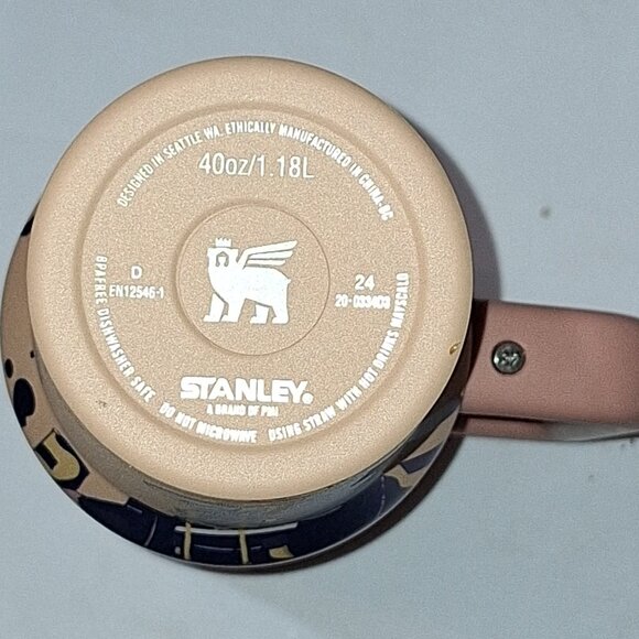 Stanley Labubu The Quencher H2.0 Tumbler 40 oz - New in box - Picture 9 of 10